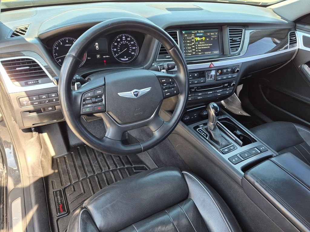 Used 2016 Black Hyundai 3.8 image 10