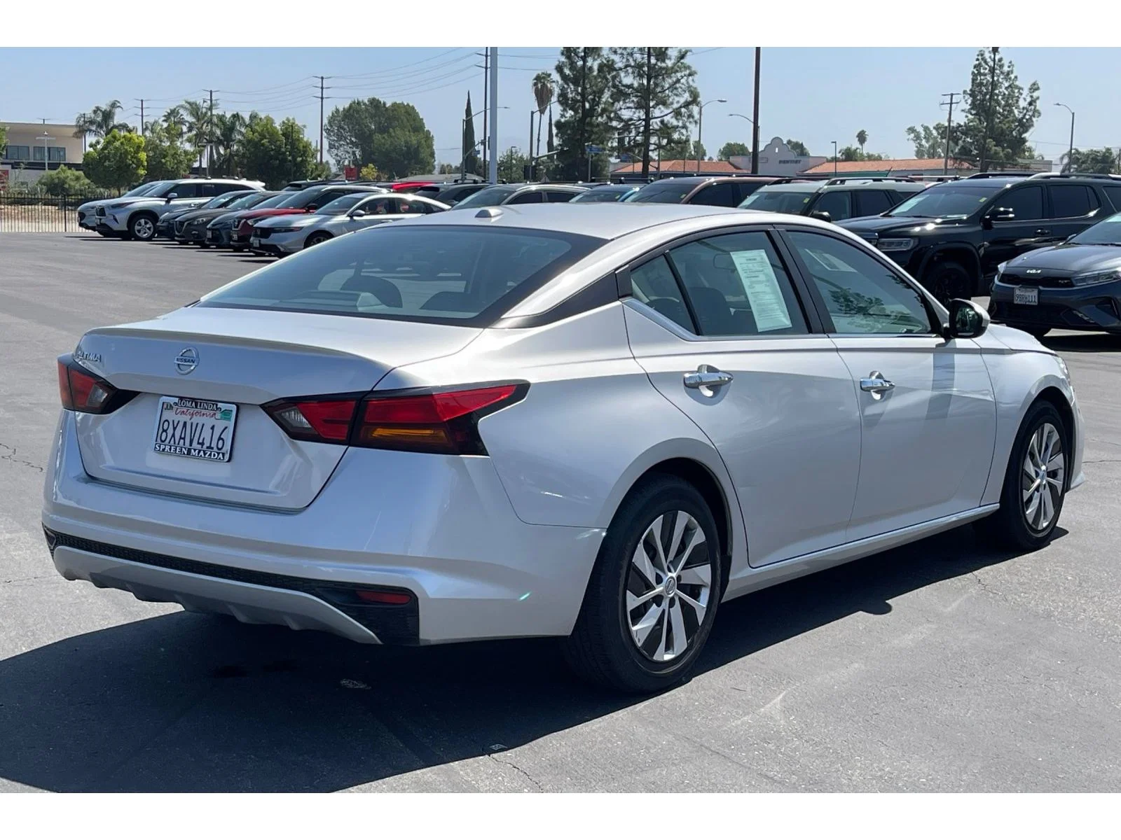 Used 2020 Brilliant Silver Metallic Nissan 2.5 S image 7