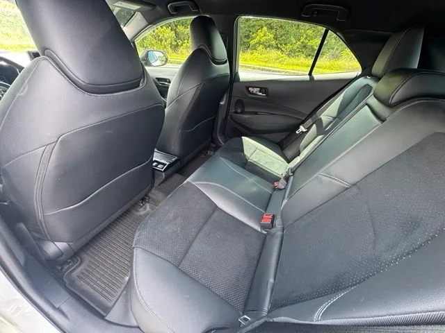 Used 2024  Toyota Premium image 18
