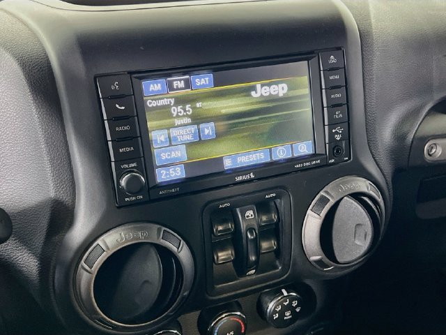 2017 Jeep Wrangler Unlimited Freedom Edition - Photo 16