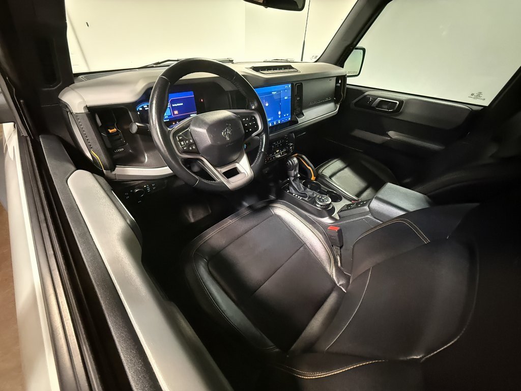 2021 Ford Bronco Badlands photo 2