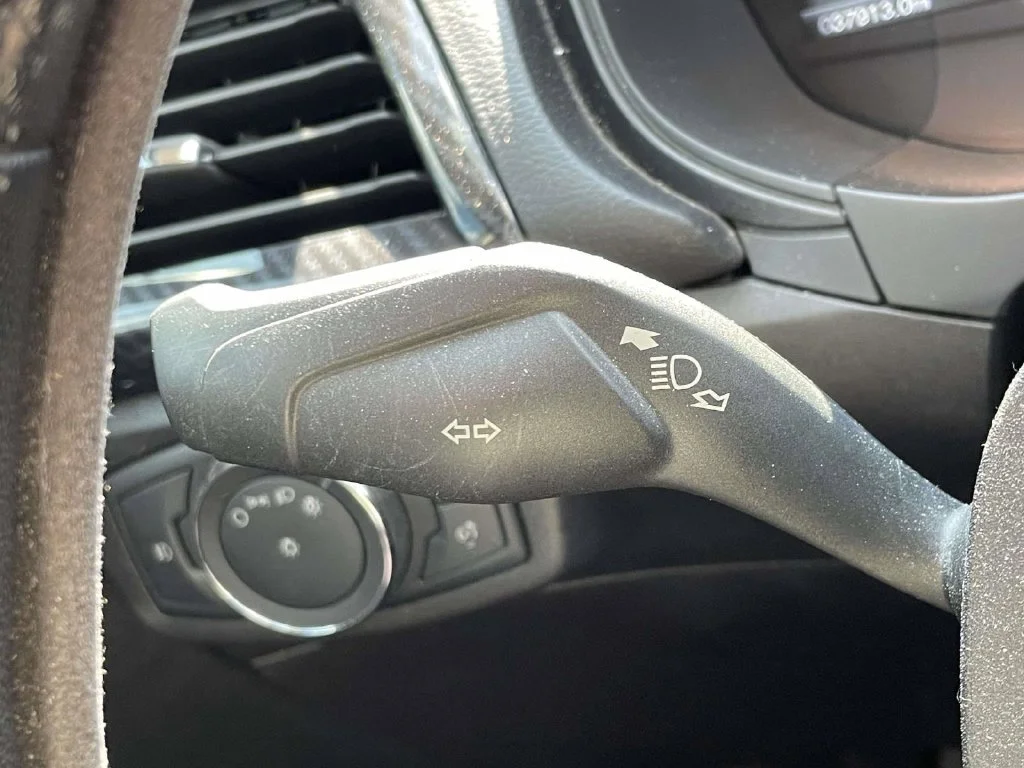 Used 2018 Black Ford SE image 25