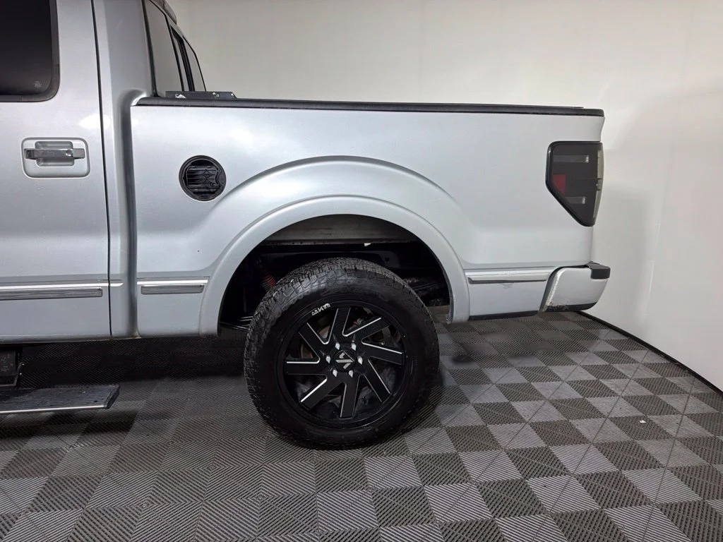 Used 2013 Silver Ford Platinum image 5