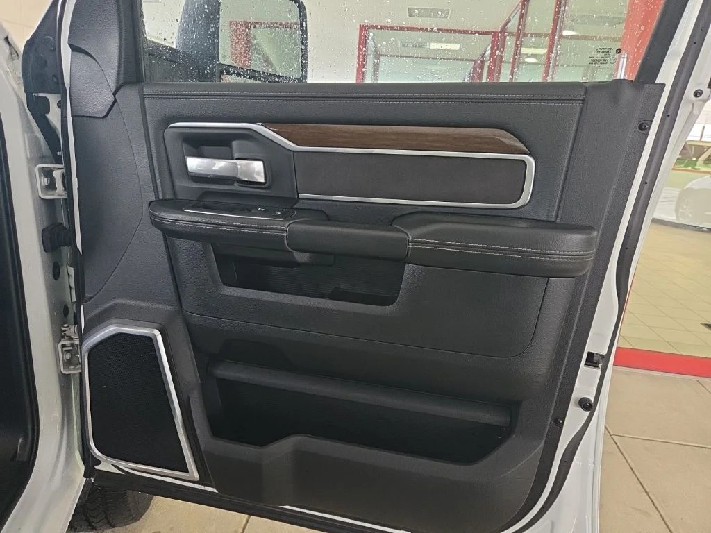 Used 2024 White Ram Laramie image 17