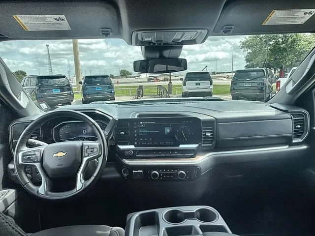 Certified Used 2025 Summit White Chevrolet LT image 19