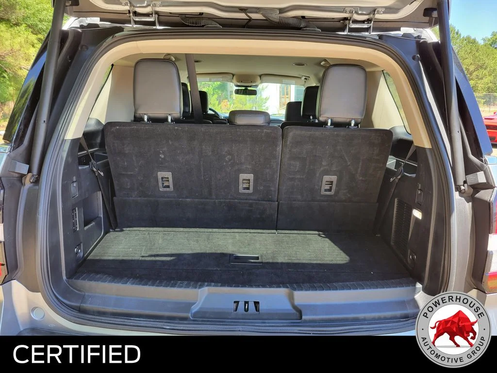 Used 2023 Silver Ford XLT image 14