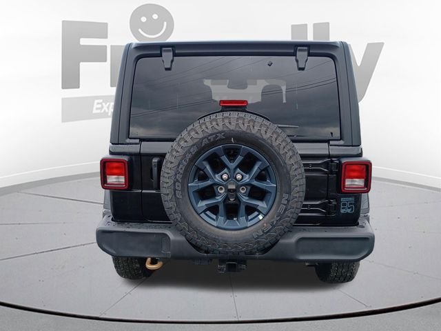 New 2026 Black Clear-Coat Exterior Paint Jeep 85th Anniversary Edition image 6