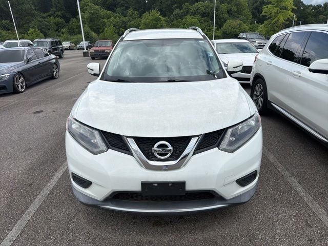 Used 2016 White Nissan SV image 5