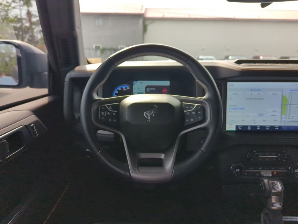 Used 2024 Gray Ford Badlands image 16