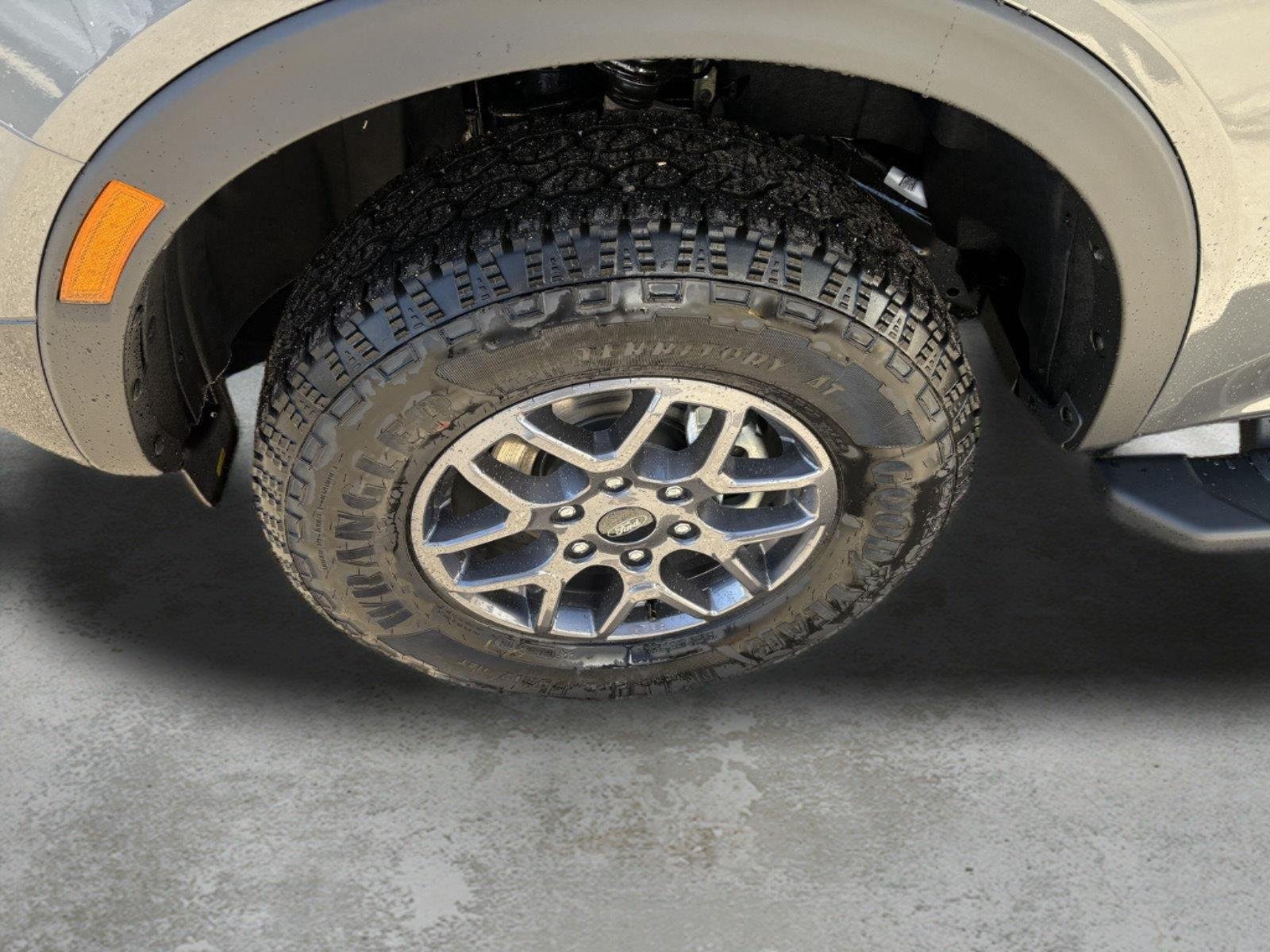 New 2026 Carbonized Gray Metallic Ford XLT image 20