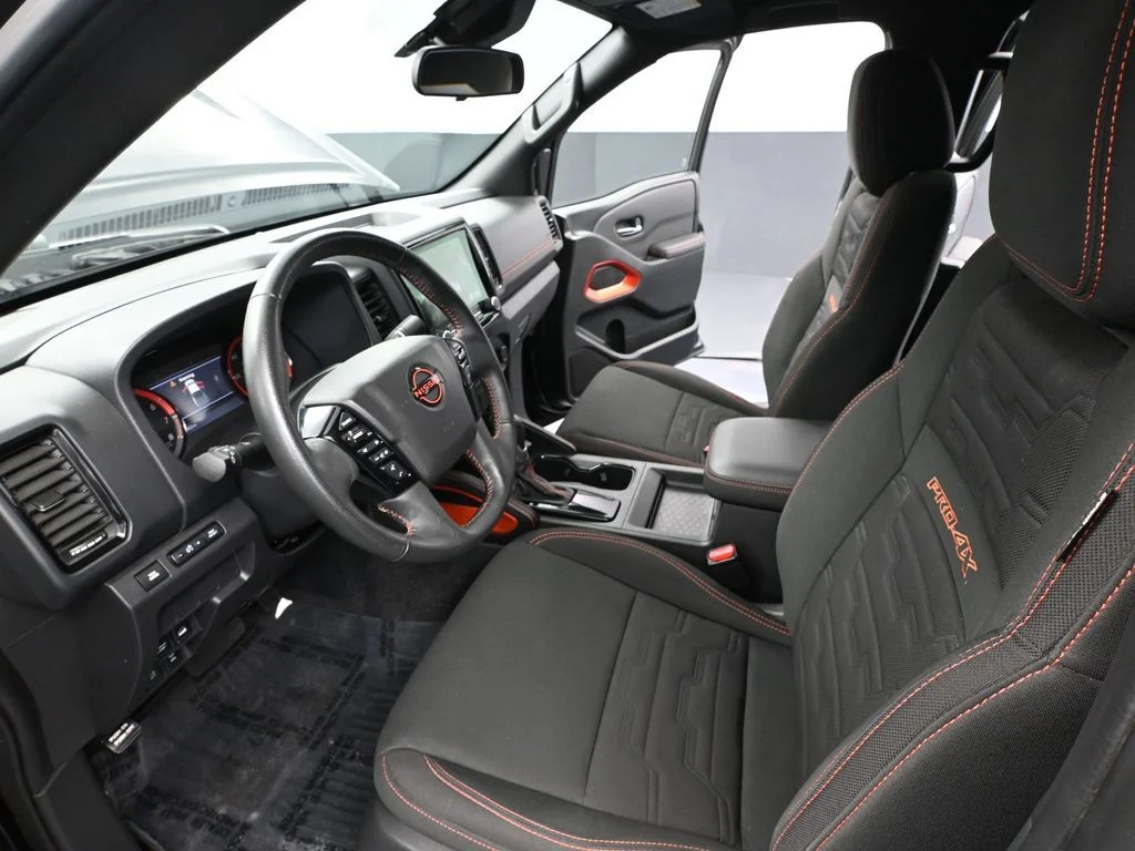 Used 2023 Black Nissan PRO-4X image 21