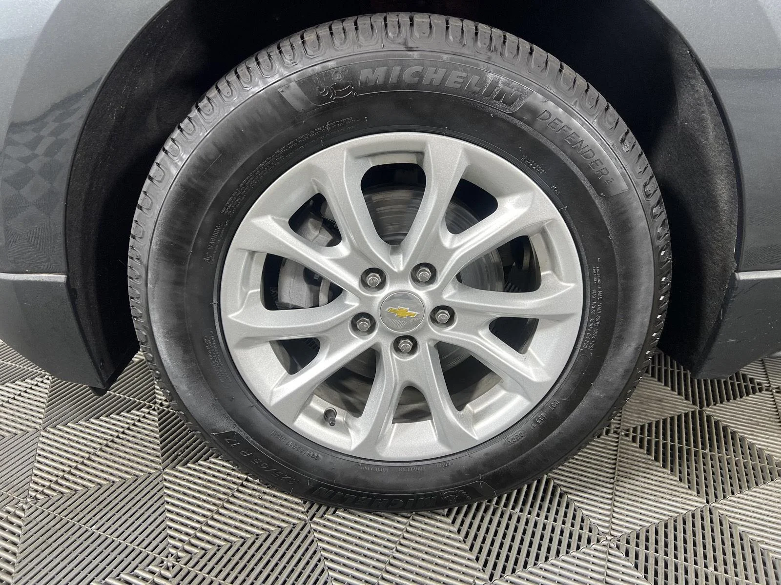 Used 2019 NIGHTFALL GRAY METALLIC Chevrolet LT image 16