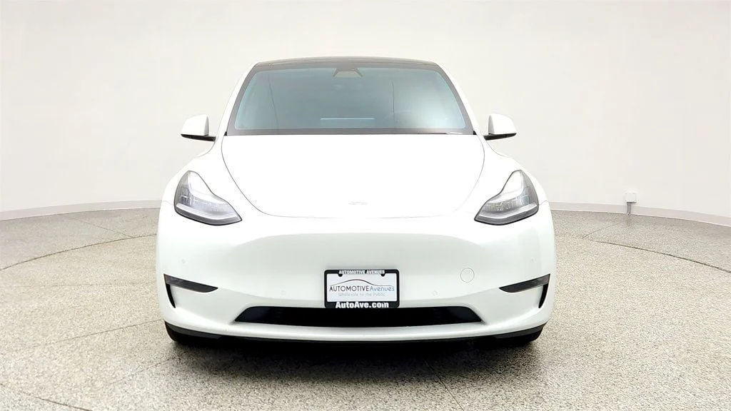 Used 2021 Pearl White Multi-Coat Tesla Long Range AWD w/ Acceleration Boost & Aerodynamic Wheel Pkg image 2