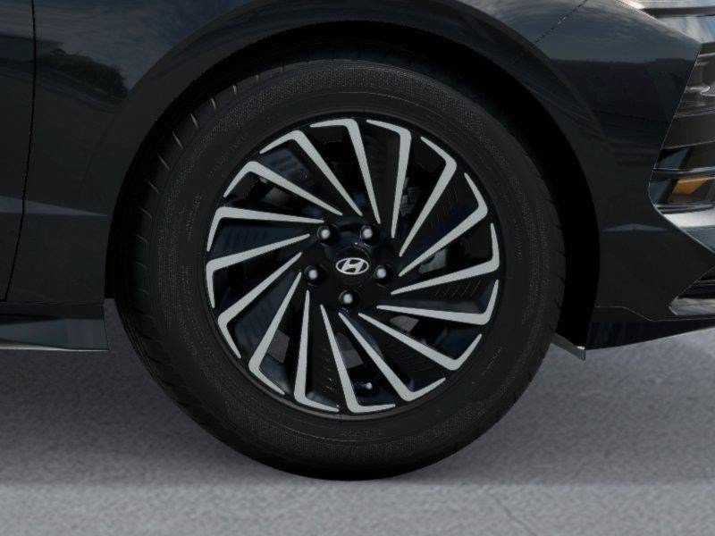 New 2026 Abyss Black Hyundai SEL image 9