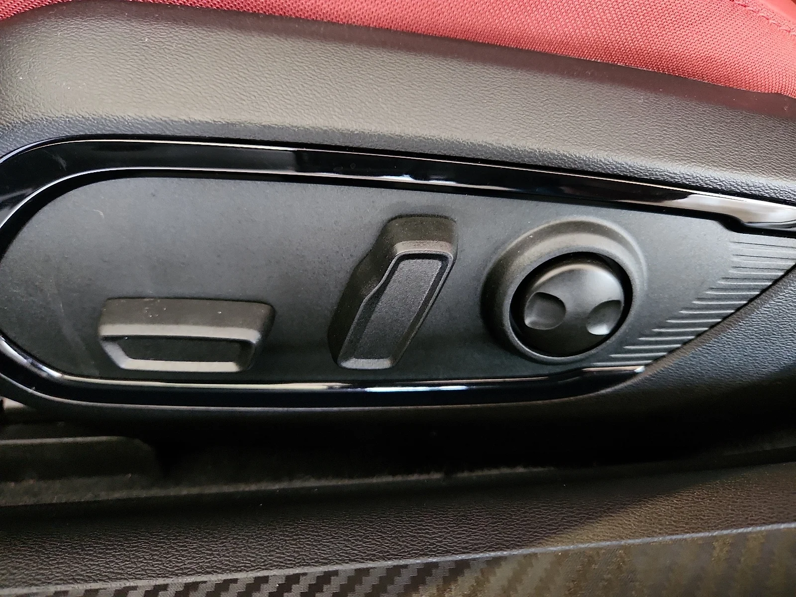 New 2026 White Dodge SCAT PACK PLUS 2-DOOR AWD image 9