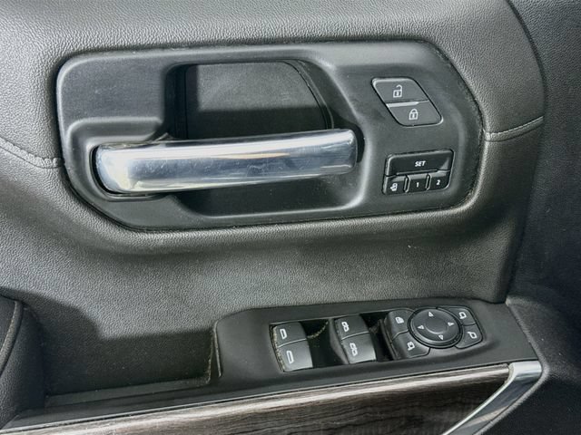 Used 2020 BLACK Chevrolet LTZ image 18