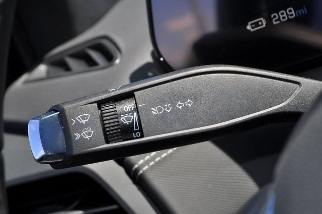 New 2025 Black Chevrolet LT - Extended Range image 19