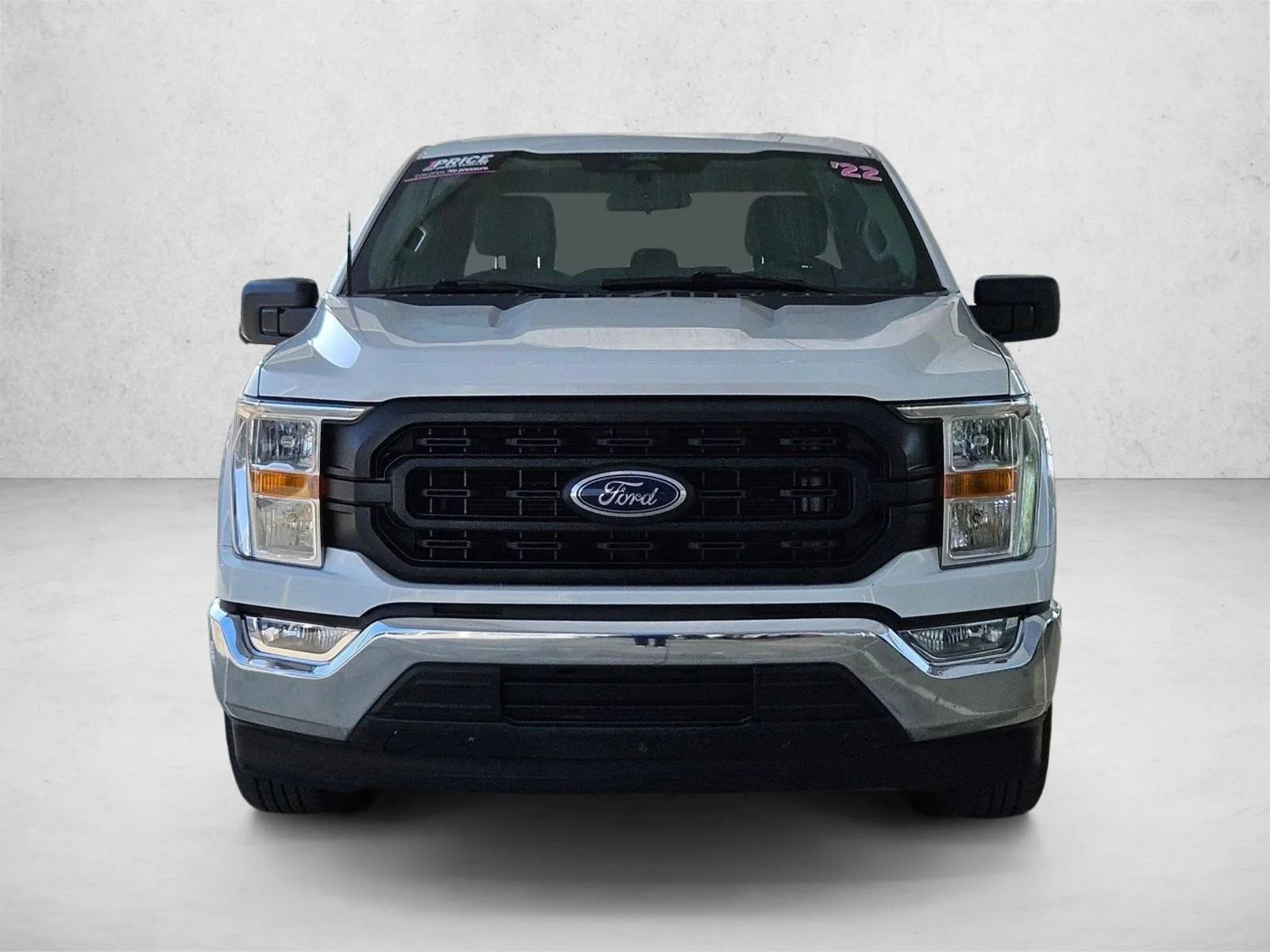 Used 2022 Oxford White Ford XL image 2