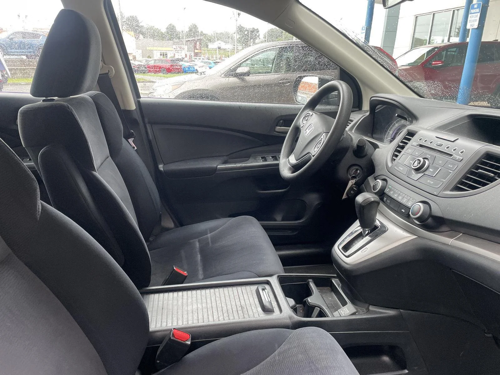 Used 2014 Mountain Air Metallic Honda LX image 6