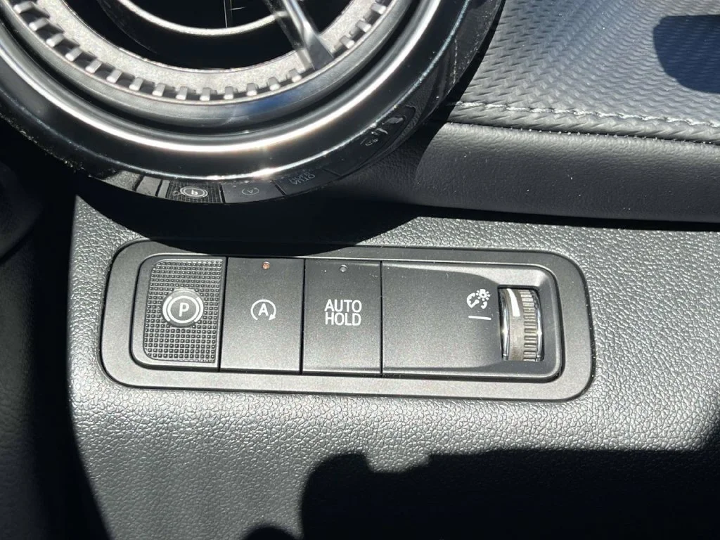 2027 Chevrolet Equinox LT - Photo 23