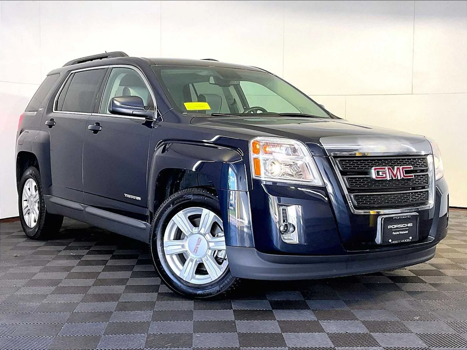 Used 2015 Dark Sapphire Blue Metallic GMC SLT image 9