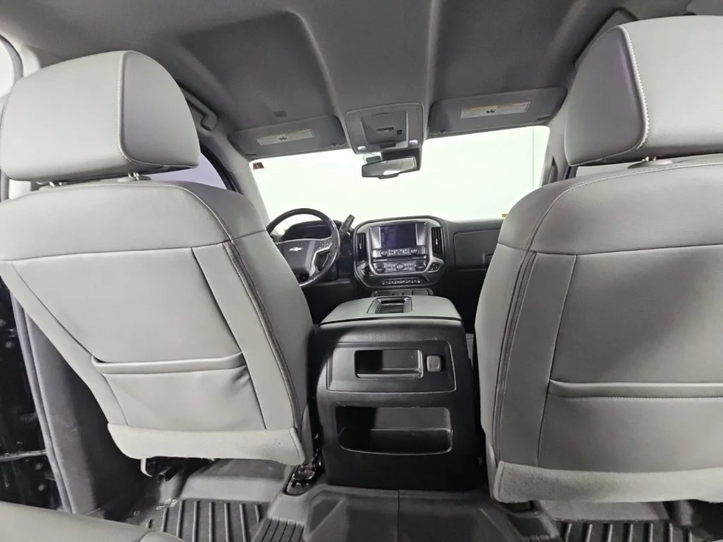 Used 2018 Blue Chevrolet LTZ image 19