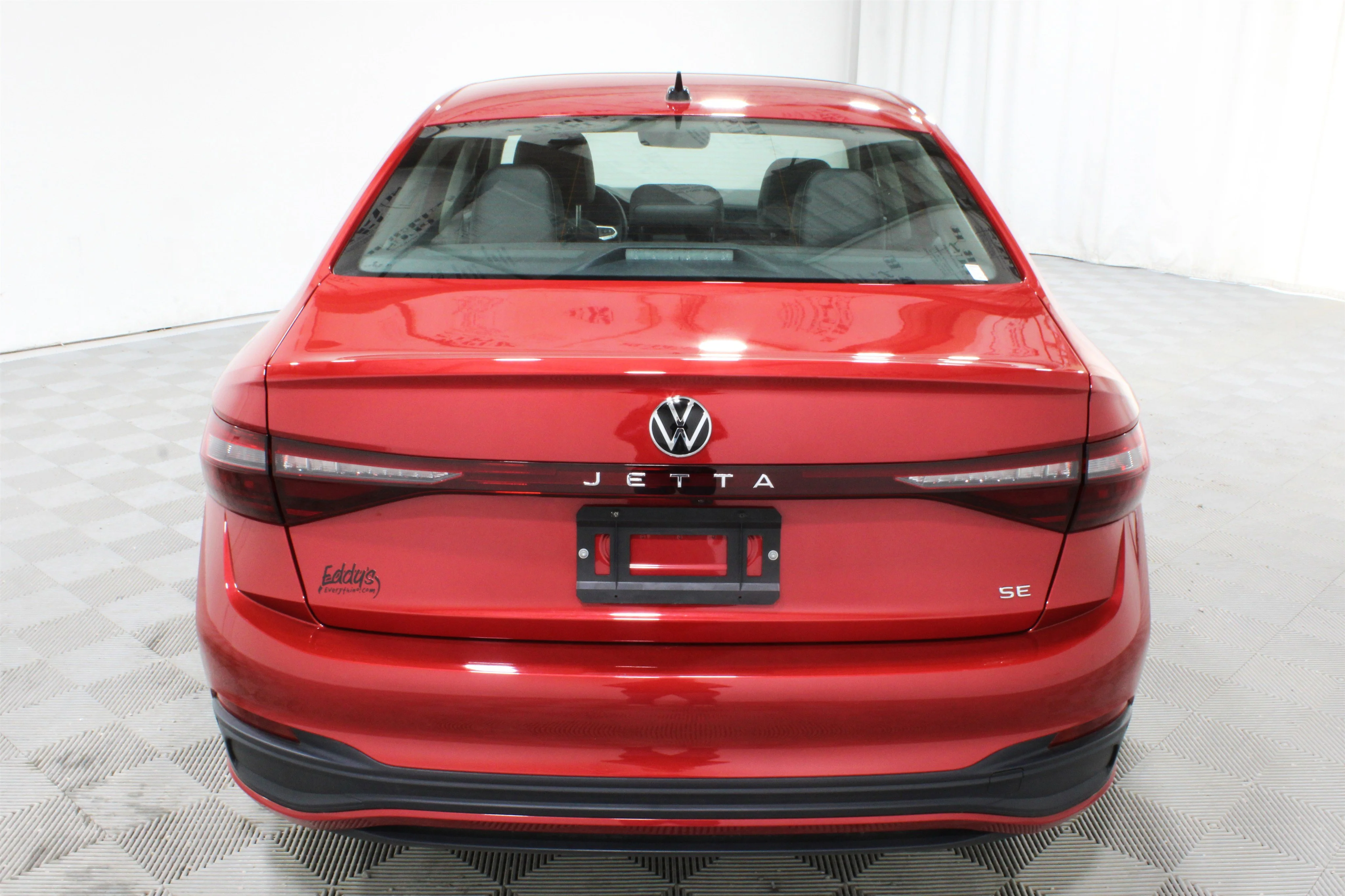 2025 Volkswagen Jetta SE - Photo 28