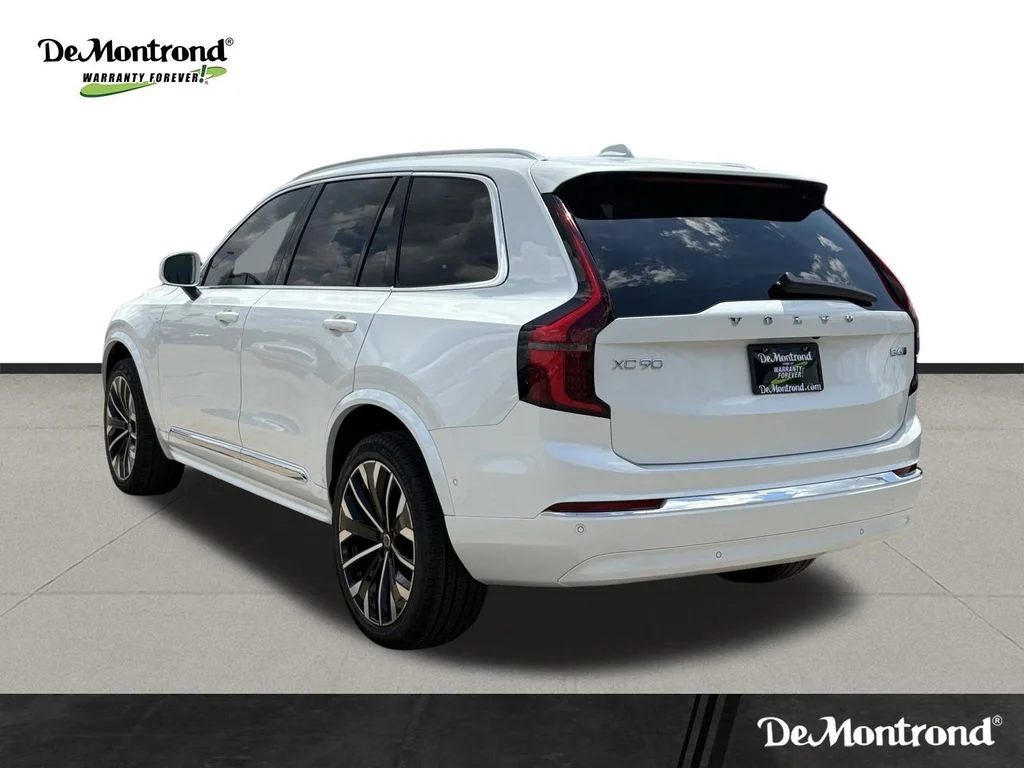 New 2026 Crystal White Volvo Ultra image 7