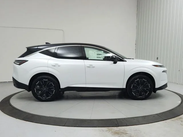 New 2026 White Nissan Platinum image 8