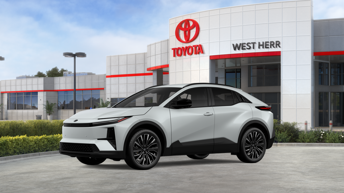 New 2026 Wind Chill Pearl Toyota XSE image 2