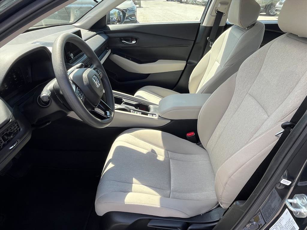 2024 Honda Accord LX - Photo 31