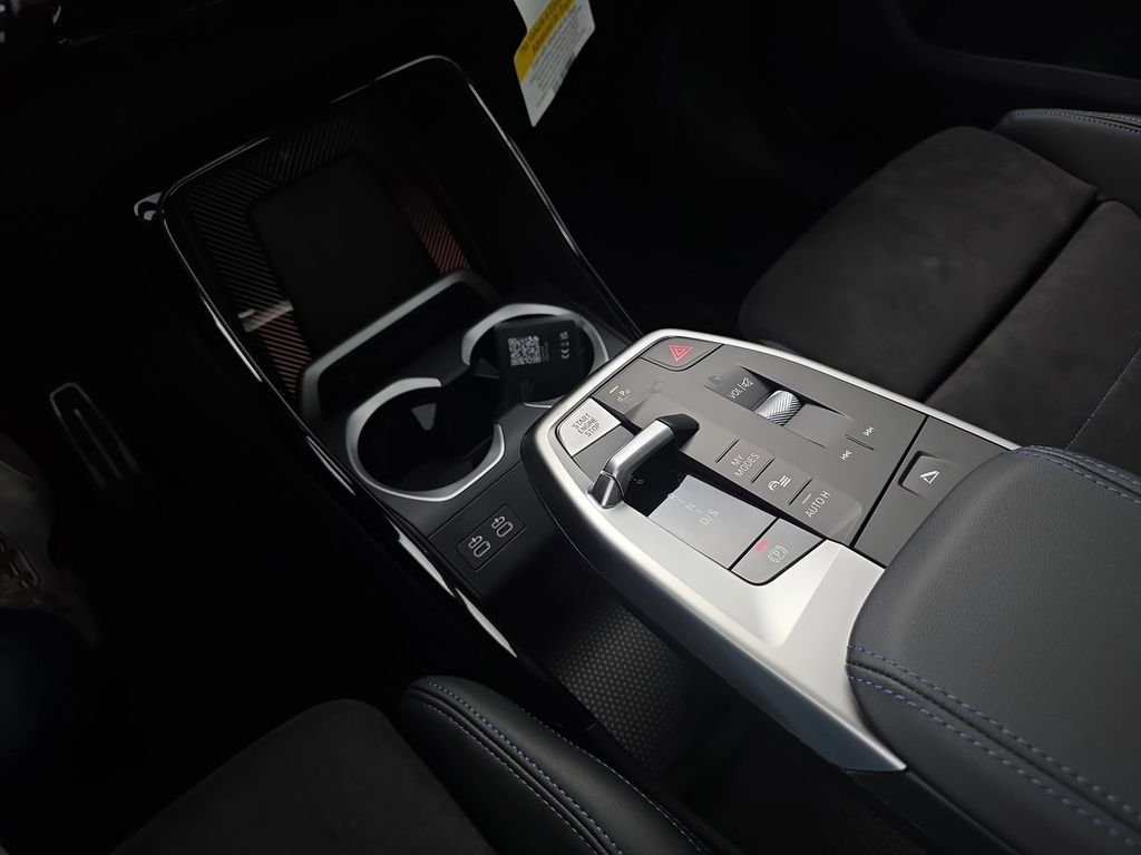 New 2026 Alpine White BMW M35i image 25