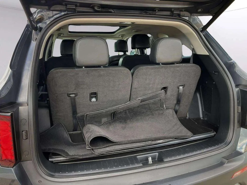 Used 2023 Gravity Gray Kia X-Line EX image 23
