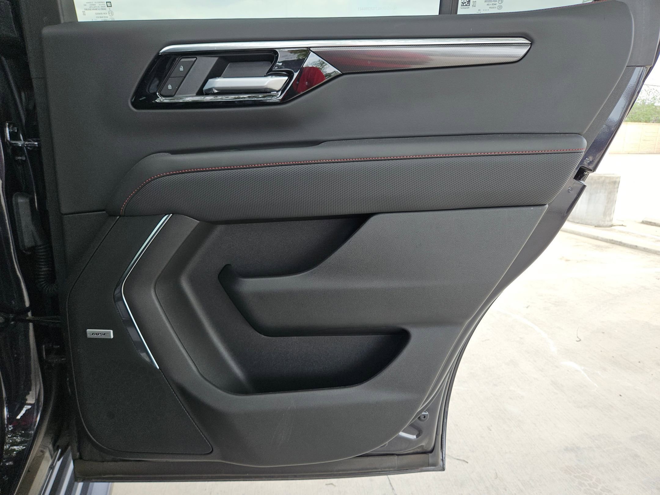 2025 Chevrolet Tahoe RST - Photo 27