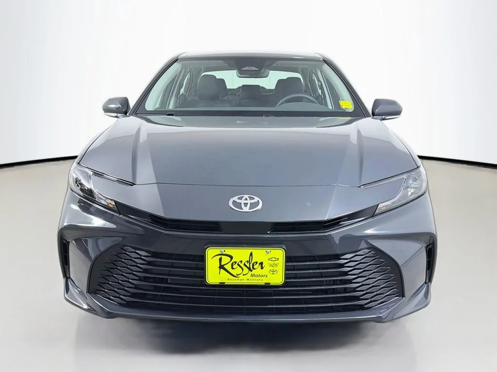 New 2026  Toyota LE image 2