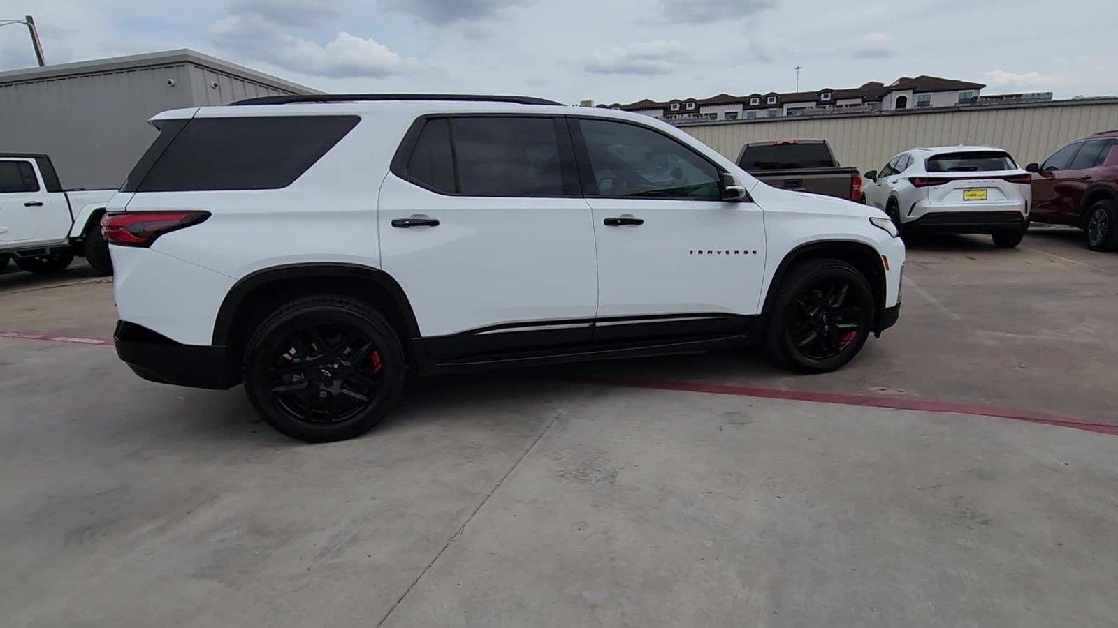 2022 Chevrolet Traverse Premier - Photo 9