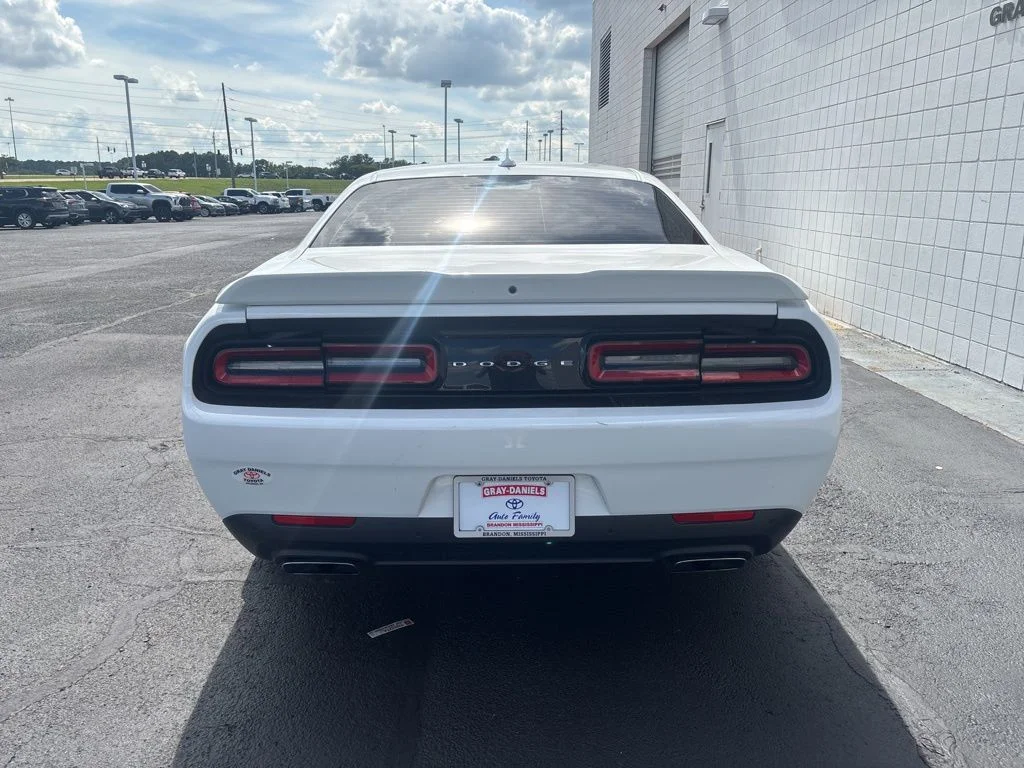 Used 2022 White Dodge R/T image 29