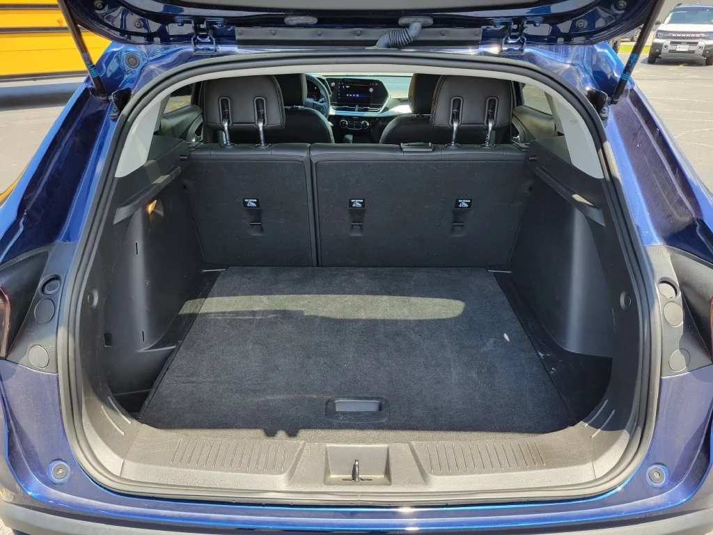 Used 2024 Blue Glow Metallic Chevrolet LT image 13