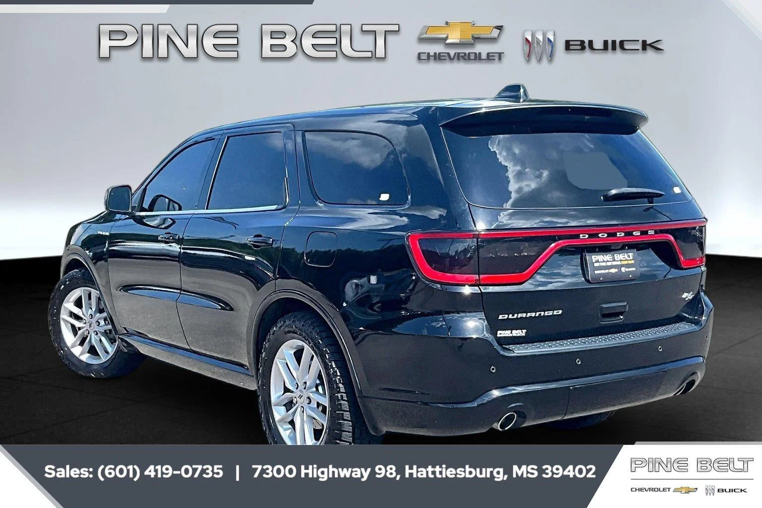Used 2022 DB Black Clearcoat Dodge R/T image 2