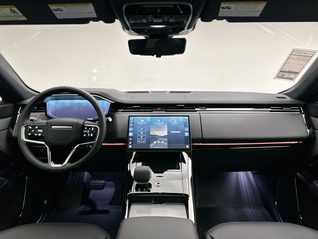 New 2027 Borasco Grey Metallic Land Rover SE image 8
