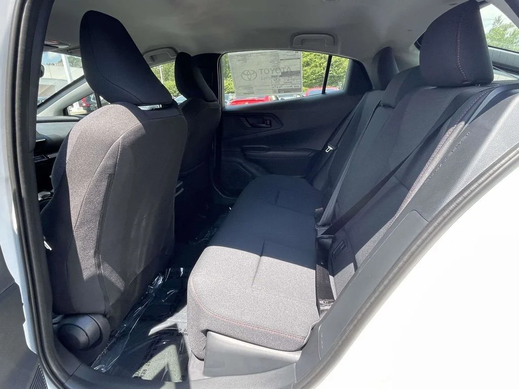 New 2026 Wind Chill Pearl Toyota SE image 17