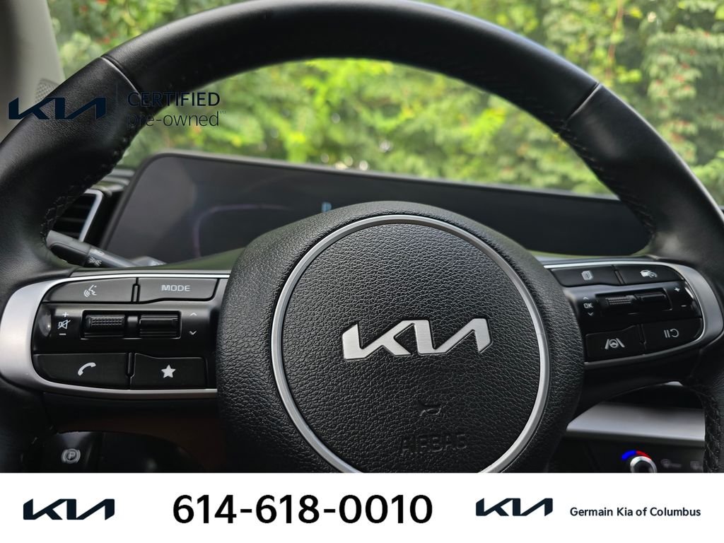 Used 2024 Black Kia EX image 21