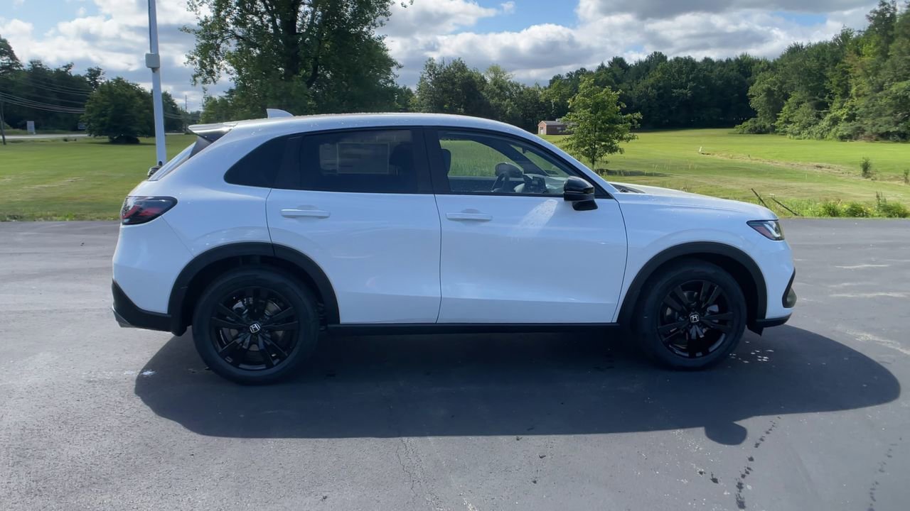 New 2026 Platinum White Pearl Honda AWD Sport image 9