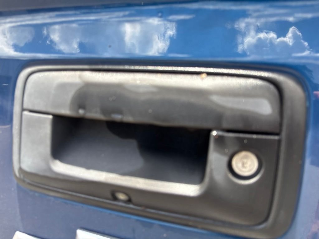 Used 2016 Blue Chevrolet LT image 24