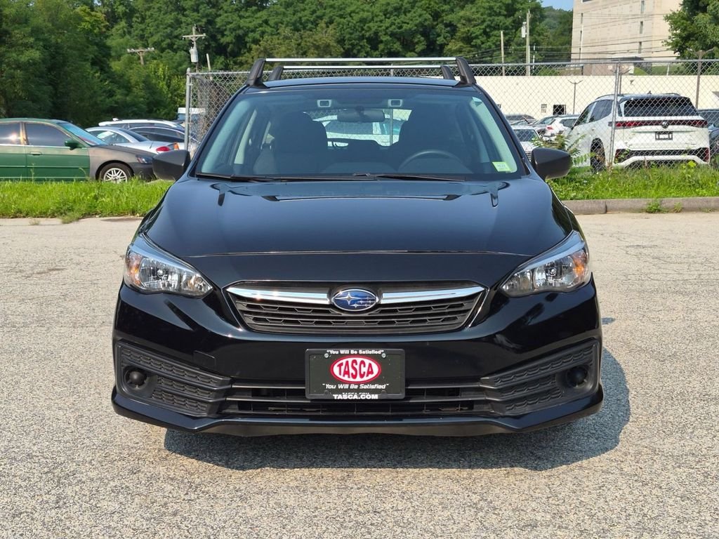 Used 2023 Black Subaru Base image 10