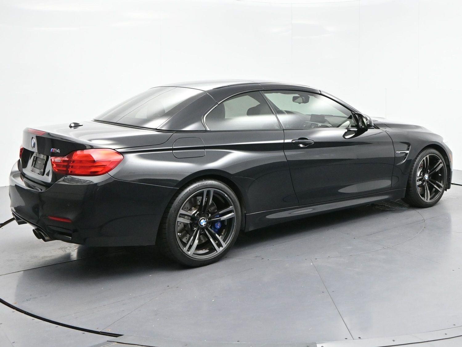 Used 2015 Black Sapphire Metallic BMW M4 image 7
