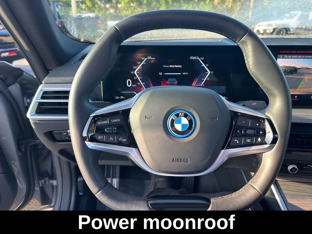 Used 2025 Gray BMW xDrive40 image 17