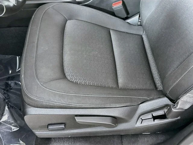 Used 2022 Black GMC Elevation image 19