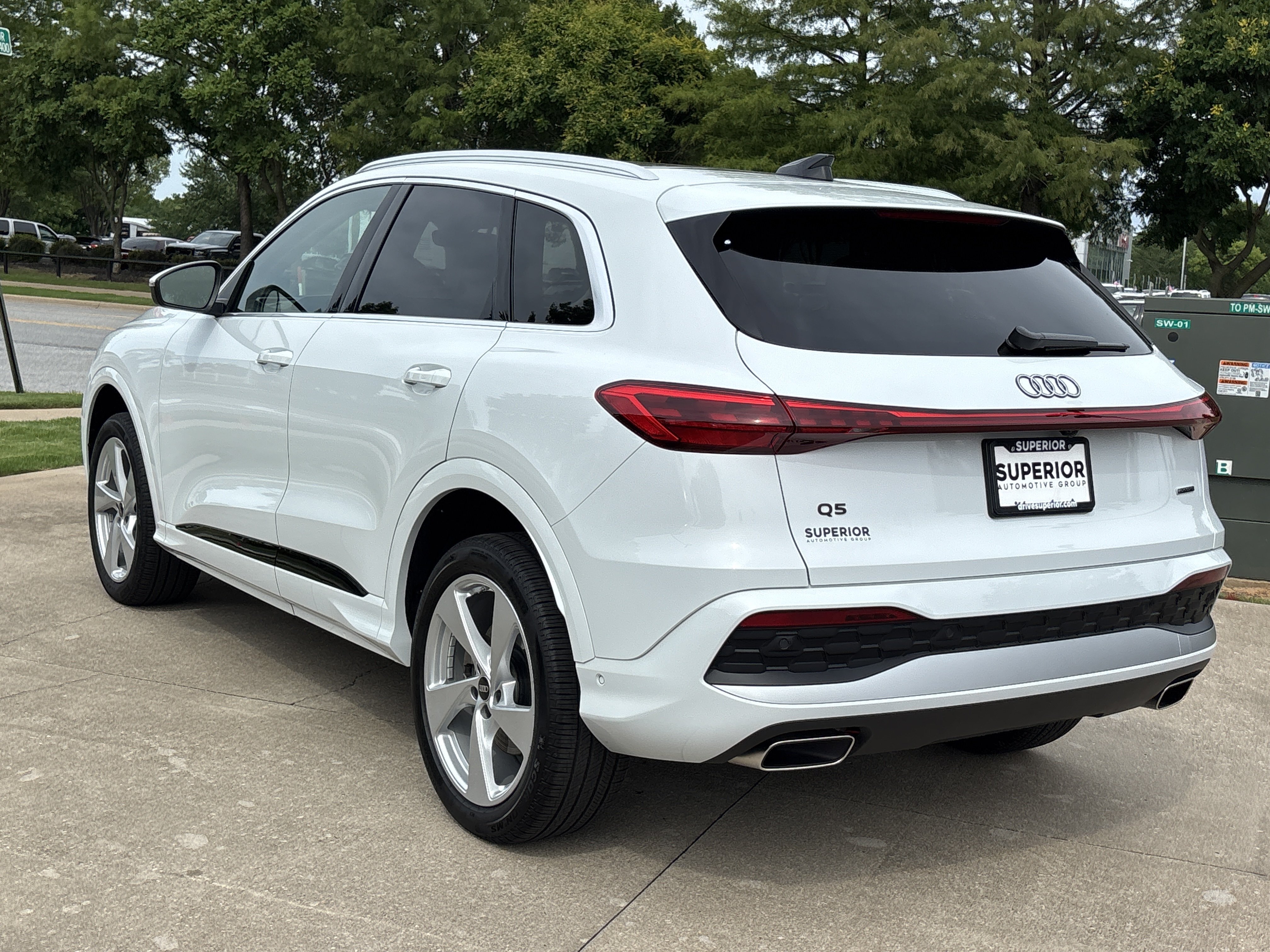 Used 2025 Arkona White Audi Premium Plus 2.0 TFSI AWD image 10