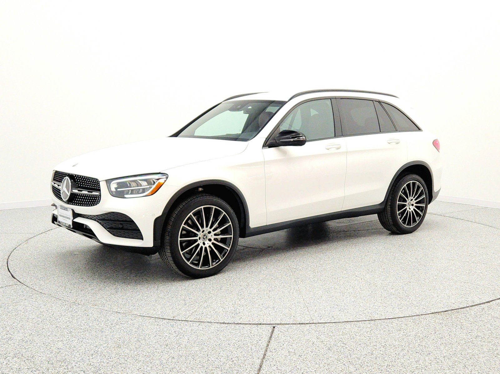 2022 Mercedes-Benz GLC GLC 300's photo